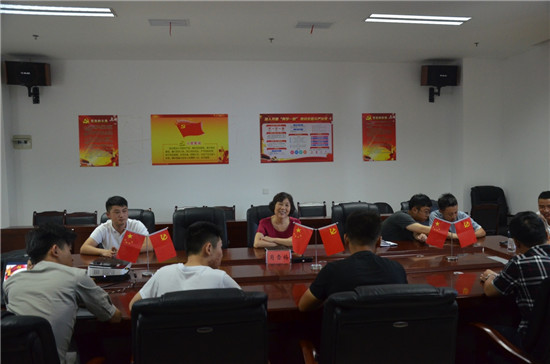 “傳承紅色基因、弘揚(yáng)八一精神”--城投集團(tuán)召開退伍軍人座談會(huì)
